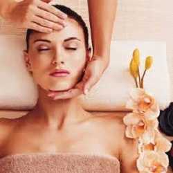 Massage visage et cuir chevelu